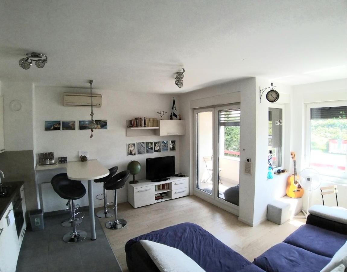 Theos Atelier Self Check In Apartment W Free Private Parking Zagreb Buitenkant foto